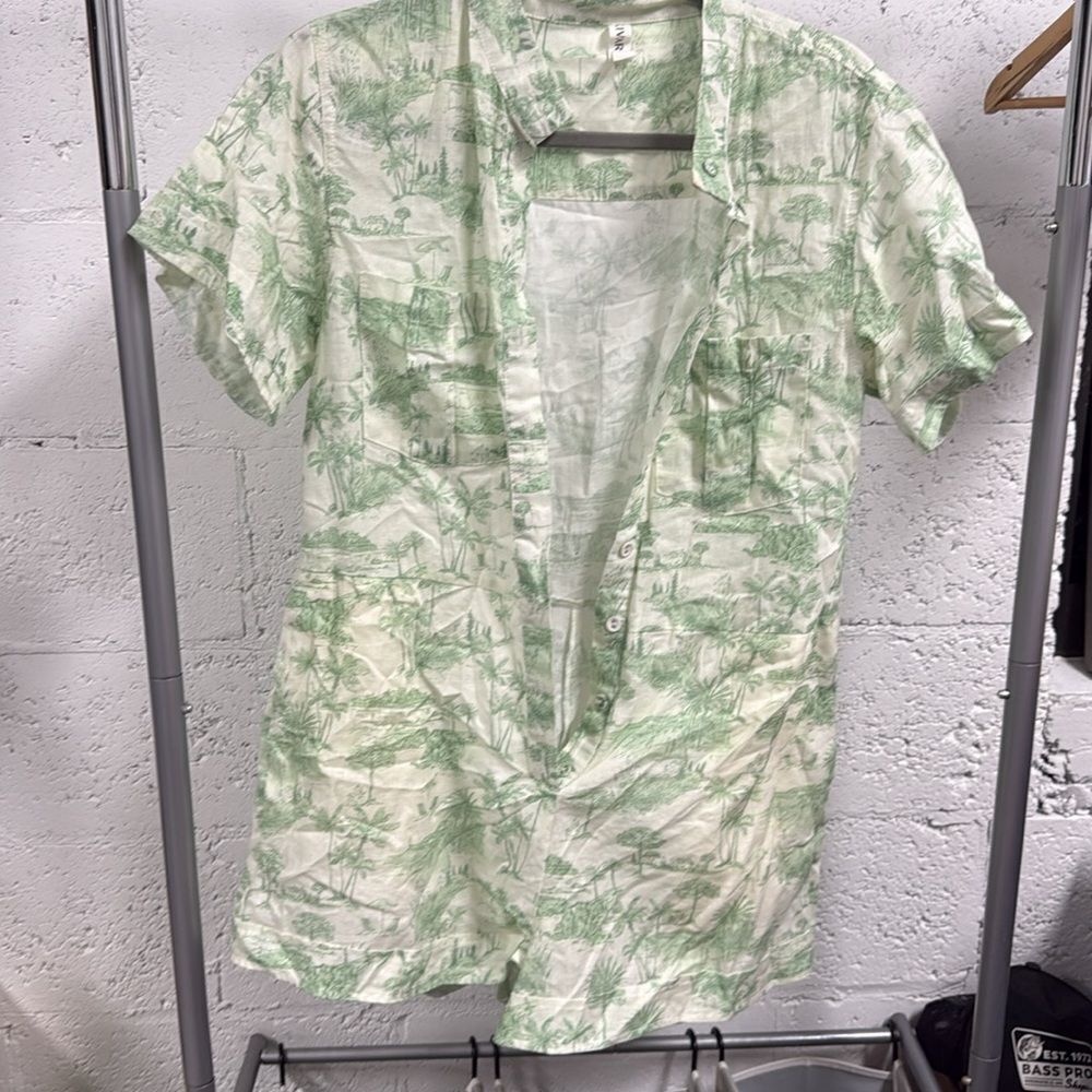 KIVARIi Mint Green Botanical Romper Shorts Button Down - LIKE NEW - Size 4